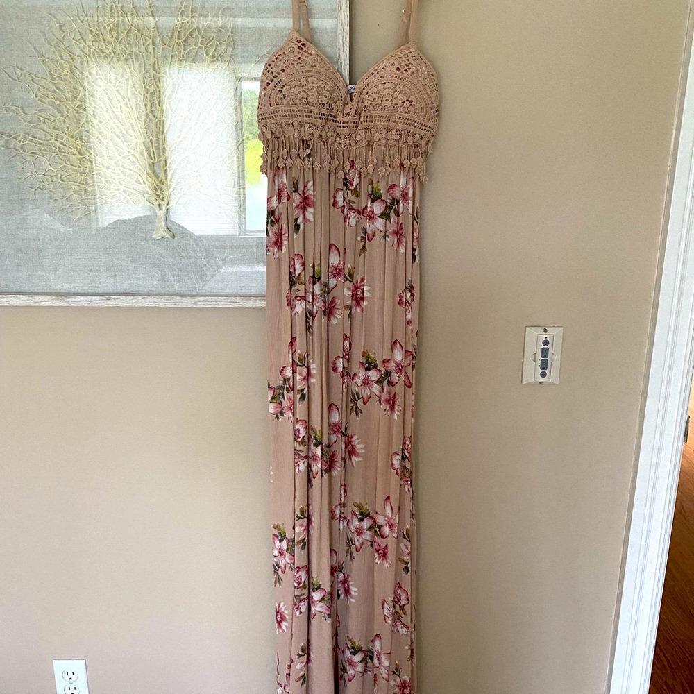 Floral maxi dress